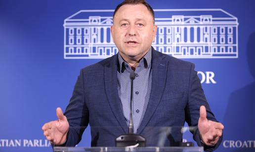 Ante Deur: Nisu branitelji ginuli za lijeve ili desne. Ginuli su za Hrvatsku, za sve ljude, za zajedništvo