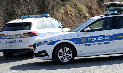 Pronašli sakriveni ključ i ušli u kuću u Molvama, vlasnici ukrali novac i nakit za 3000 eura