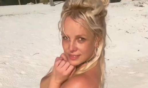 Britney Spears je zaprepastila fanove: Pozirala potpuno gola