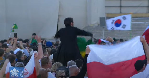 Izabrali su novog papu: Veliko slavlje na Trgu svetog Petra
