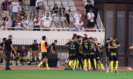 VIDEO Pogledajte gol kojim je Lisica šokirao Poljud i Hajduku izbio prve bodove ove sezone
