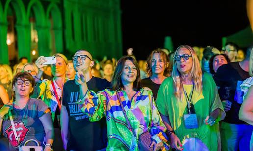 FOTO TBF rasplesao i raspjevao publiku na Splitskom festivalu: Evo kakva je bila atmosfera