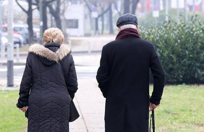 HZMO najavio isplatu naknade za dio umirovljenika, evo kad