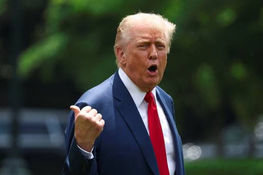 Trump opleo po Newsomu: 'On je nesposoban, dovest ćemo još garde ako treba.' Oglasio se UN