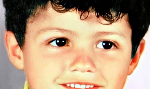 FOTO Od 'krezubog klinca' do ugovora od pola milijarde eura. Ovako se mijenjao Cristiano